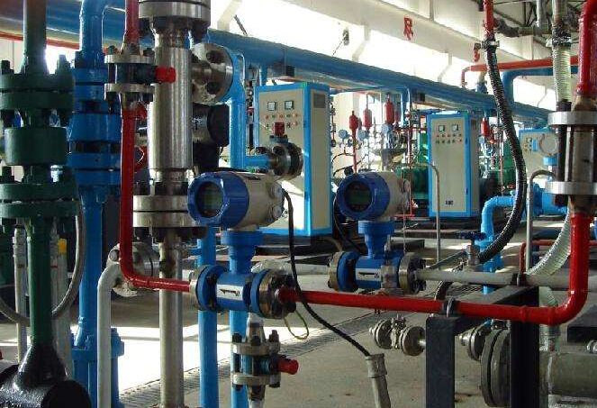 What does the electromagnetic flowmeter measure